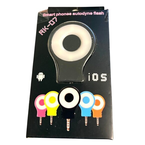 RK-07 Selfie Enhancing Flash Light For iOS & Android With USB Cable - Picture 10 of 10